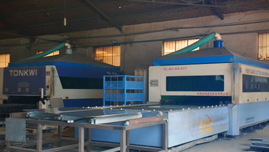 規(guī)模大，生產(chǎn)能力強(qiáng)